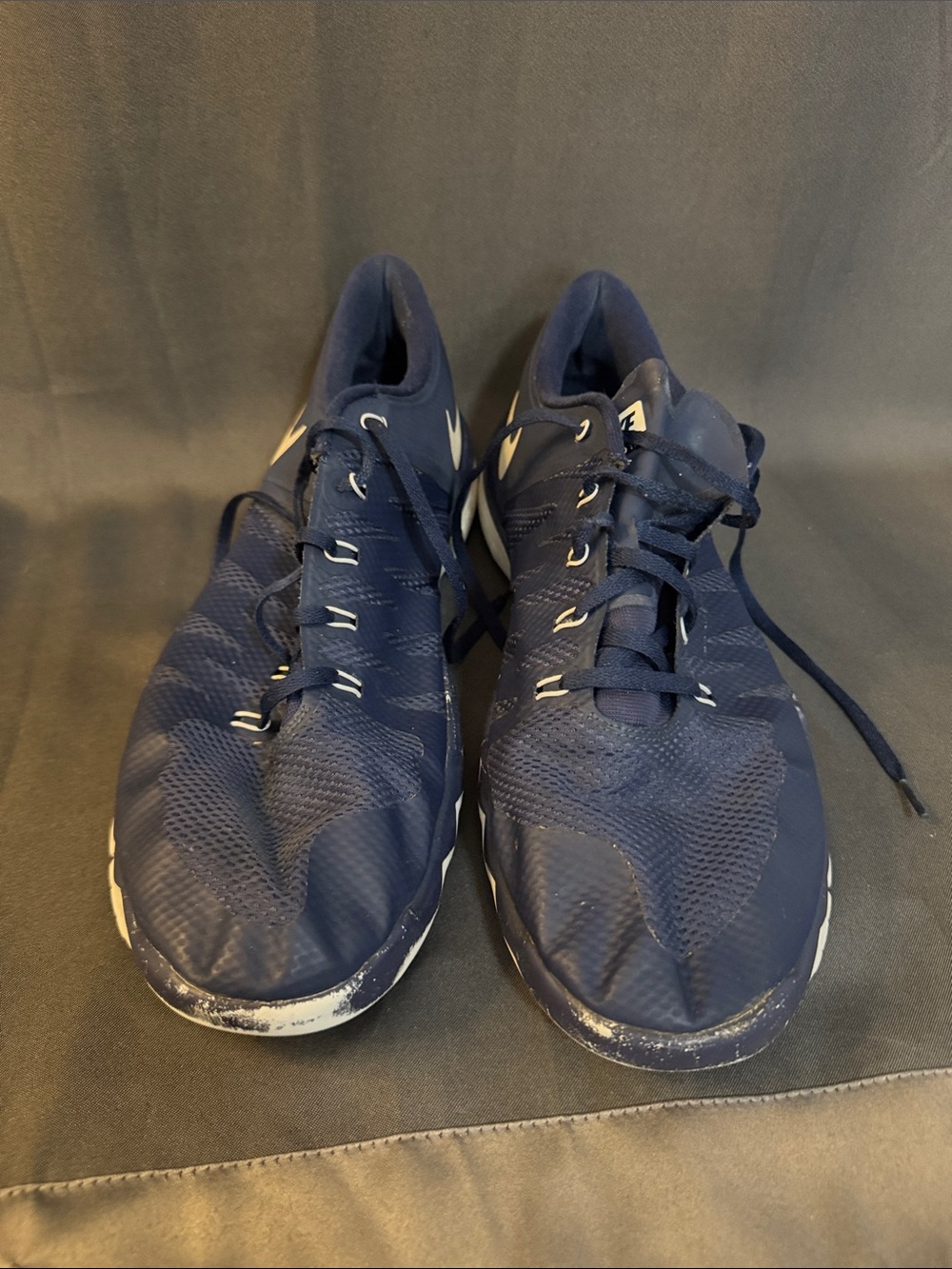 Nike Men's Navy Blue Low-Top Training Sneakers